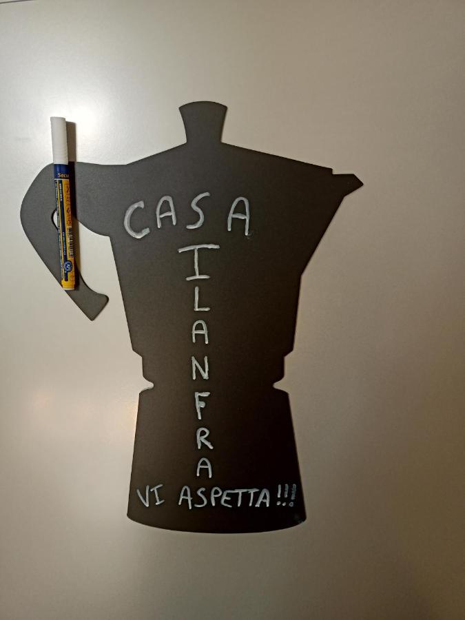 פיומבינו Casa Ilanfra - Appartamenti Gabbiano, Farfalla E Stella Marina מראה חיצוני תמונה