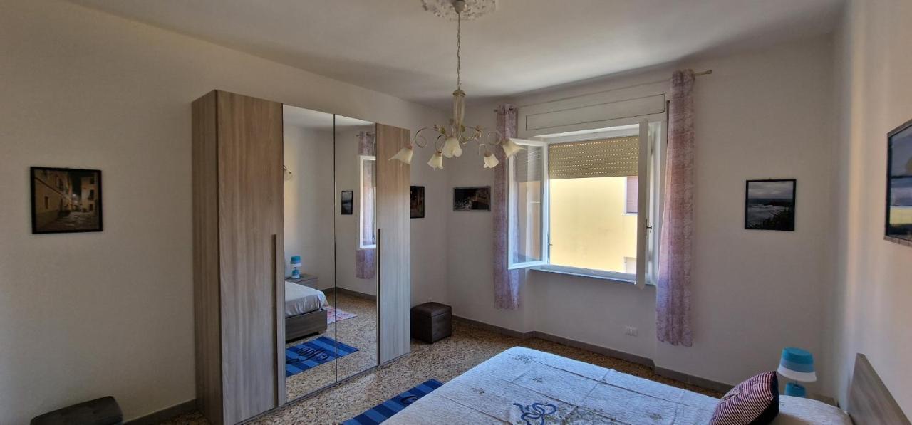 פיומבינו Casa Ilanfra - Appartamenti Gabbiano, Farfalla E Stella Marina מראה חיצוני תמונה
