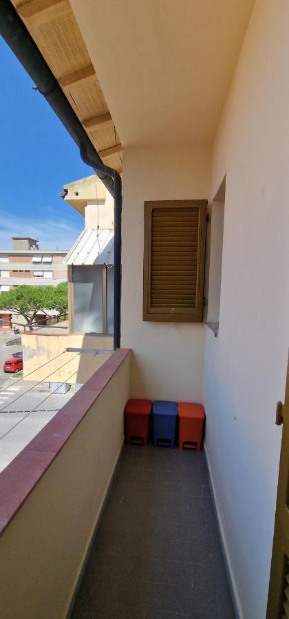 פיומבינו Casa Ilanfra - Appartamenti Gabbiano, Farfalla E Stella Marina מראה חיצוני תמונה